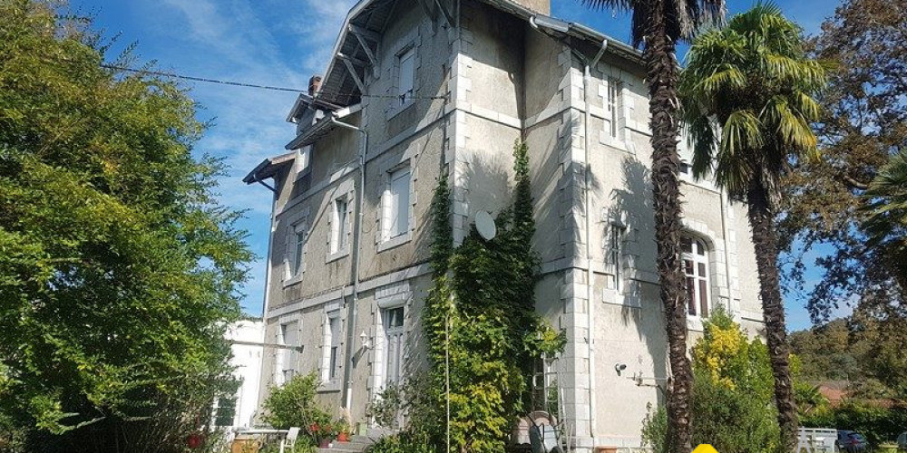 maison à SALIES DE BEARN (64270)
